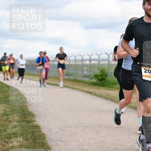 14.09.2025 - Airport Race Dr. Thomas Lammeyer http://msf.ph/oto/8880273 14.09.2025 12:30:27 Laufen 2067, 2067 meine-sportfotos.de