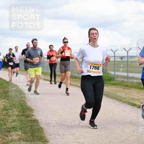 14.09.2025 - Airport Race Dr. Thomas Lammeyer http://msf.ph/oto/8880318 14.09.2025 12:30:33 Laufen 856, 4116, 1768 meine-sportfotos.de