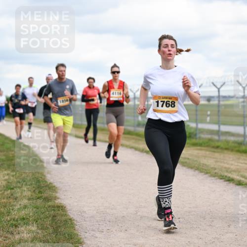 14.09.2025 - Airport Race Dr. Thomas Lammeyer http://msf.ph/oto/8880319 14.09.2025 12:30:34 Laufen 1856, 4116, 1768 meine-sportfotos.de