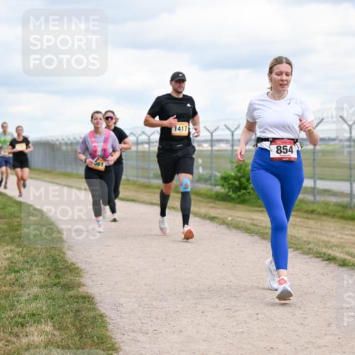 14.09.2025 - Airport Race Dr. Thomas Lammeyer http://msf.ph/oto/8880397 14.09.2025 12:30:43 Laufen 381, 1417, 854 meine-sportfotos.de