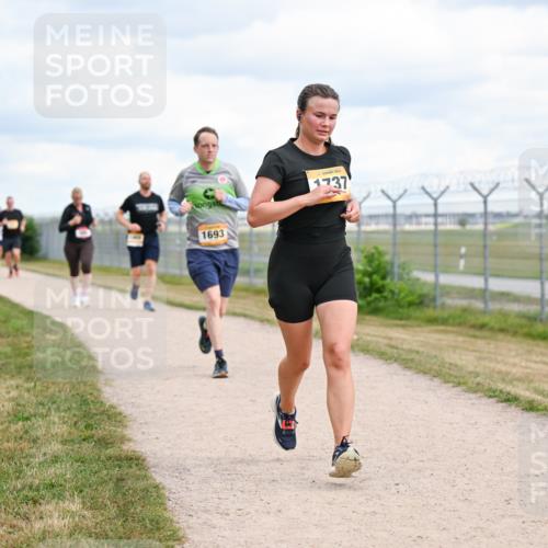 14.09.2025 - Airport Race Dr. Thomas Lammeyer http://msf.ph/oto/8880454 14.09.2025 12:30:49 Laufen 1693, 1737 meine-sportfotos.de