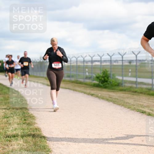 14.09.2025 - Airport Race Dr. Thomas Lammeyer http://msf.ph/oto/8880497 14.09.2025 12:30:54 Laufen 685, 1469, 1469 meine-sportfotos.de