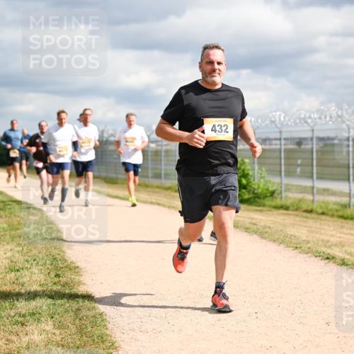 14.09.2025 - Airport Race Dr. Thomas Lammeyer http://msf.ph/oto/8880542 14.09.2025 12:30:59 Laufen 432 meine-sportfotos.de