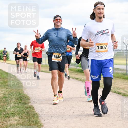 14.09.2025 - Airport Race Dr. Thomas Lammeyer http://msf.ph/oto/8880616 14.09.2025 12:31:07 Laufen 120, 1982, 1982, 47, 101, 1307 meine-sportfotos.de