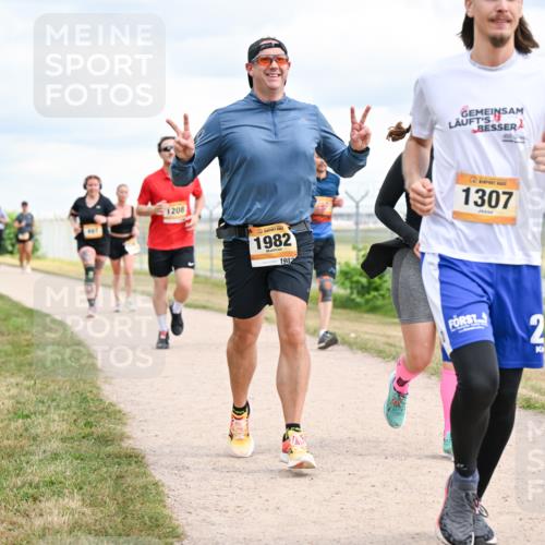 14.09.2025 - Airport Race Dr. Thomas Lammeyer http://msf.ph/oto/8880620 14.09.2025 12:31:08 Laufen 1208, 1982, 1982, 1307, 2 meine-sportfotos.de