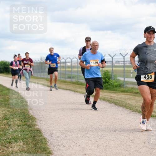 14.09.2025 - Airport Race Dr. Thomas Lammeyer http://msf.ph/oto/8880700 14.09.2025 12:31:19 Laufen 1529, 1180, 458 meine-sportfotos.de