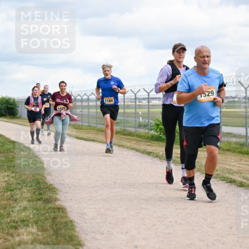 14.09.2025 - Airport Race Dr. Thomas Lammeyer http://msf.ph/oto/8880709 14.09.2025 12:31:20 Laufen 1426, 1180, 529 meine-sportfotos.de