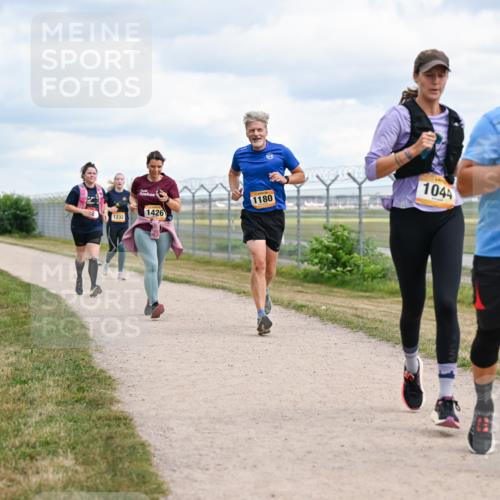 14.09.2025 - Airport Race Dr. Thomas Lammeyer http://msf.ph/oto/8880716 14.09.2025 12:31:21 Laufen 1232, 1426, 1180, 1044, 1529 meine-sportfotos.de
