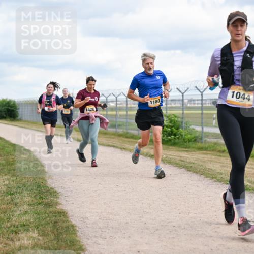 14.09.2025 - Airport Race Dr. Thomas Lammeyer http://msf.ph/oto/8880721 14.09.2025 12:31:22 Laufen 15, 1180, 1044, 1232, 1426 meine-sportfotos.de