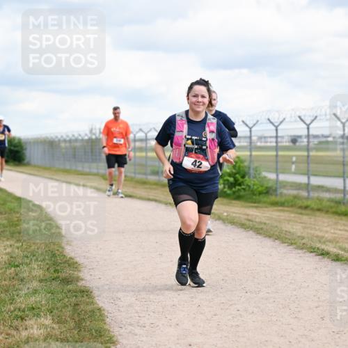 14.09.2025 - Airport Race Dr. Thomas Lammeyer http://msf.ph/oto/8880759 14.09.2025 12:31:26 Laufen 42 meine-sportfotos.de