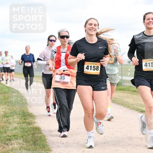 14.09.2025 - Airport Race Dr. Thomas Lammeyer http://msf.ph/oto/8880879 14.09.2025 12:31:44 Laufen 35, 4158, 4159 meine-sportfotos.de