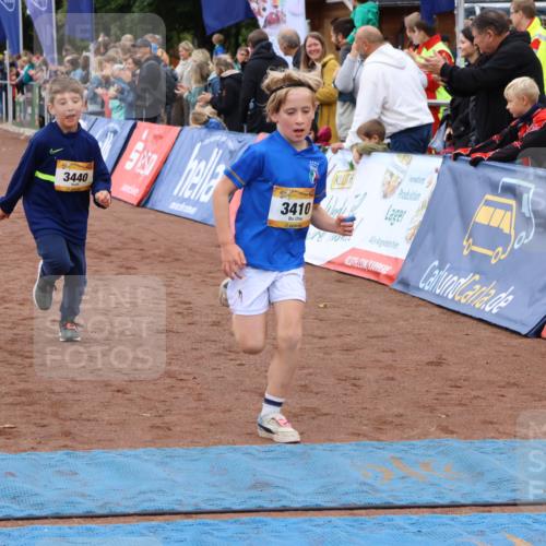 14.09.2025 - Airport Race Strokosch-Dieckow http://msf.ph/oto/8880896 14.09.2025 10:10:44 Ziel 3192, 3299, 3410, 3440, 3595, 3740 meine-sportfotos.de