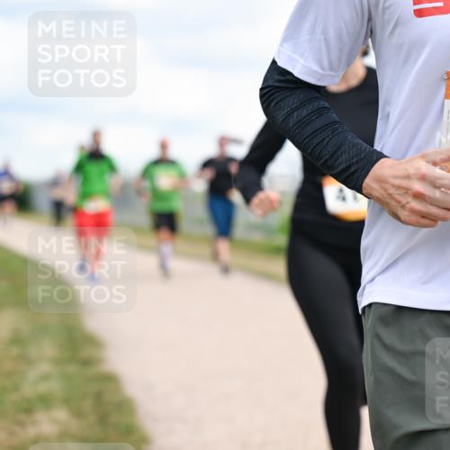 14.09.2025 - Airport Race Dr. Thomas Lammeyer http://msf.ph/oto/8880951 14.09.2025 12:31:55 Laufen 42, 1590 meine-sportfotos.de