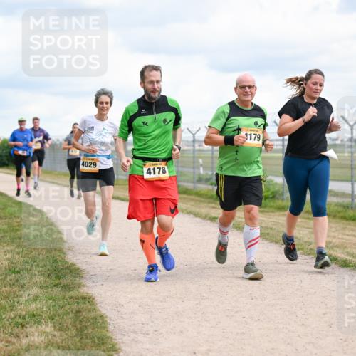 14.09.2025 - Airport Race Dr. Thomas Lammeyer http://msf.ph/oto/8880966 14.09.2025 12:31:57 Laufen 4029, 4178, 179 meine-sportfotos.de