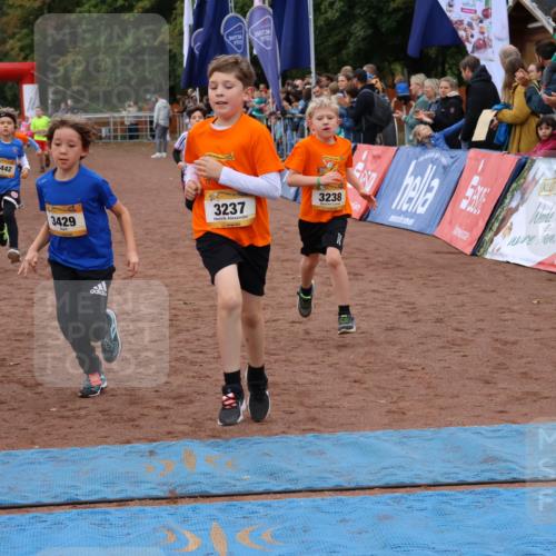 14.09.2025 - Airport Race Strokosch-Dieckow http://msf.ph/oto/8881002 14.09.2025 10:11:04 Ziel 3103, 3171, 3223, 3237, 3429, 3442, 3734 meine-sportfotos.de