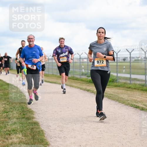 14.09.2025 - Airport Race Dr. Thomas Lammeyer http://msf.ph/oto/8881004 14.09.2025 12:32:03 Laufen 49, 1215, 972 meine-sportfotos.de