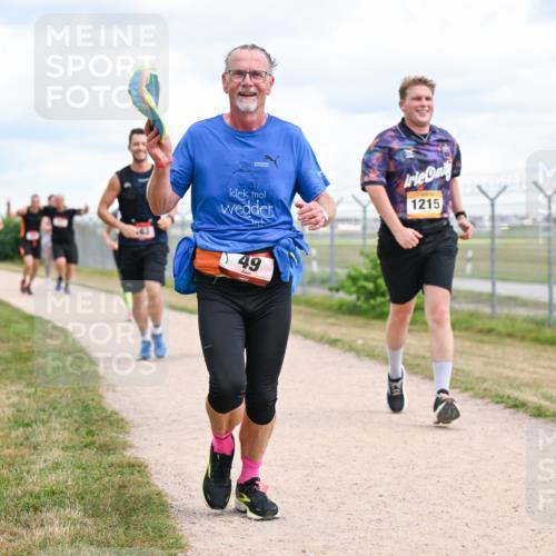 14.09.2025 - Airport Race Dr. Thomas Lammeyer http://msf.ph/oto/8881020 14.09.2025 12:32:04 Laufen 49, 1215 meine-sportfotos.de
