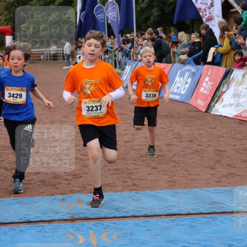 14.09.2025 - Airport Race Strokosch-Dieckow http://msf.ph/oto/8881022 14.09.2025 10:11:04 Ziel 3103, 3171, 3223, 3237, 3429, 3442, 3734 meine-sportfotos.de