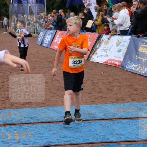 14.09.2025 - Airport Race Strokosch-Dieckow http://msf.ph/oto/8881046 14.09.2025 10:11:06 Ziel 3041, 3103, 3171, 3237, 3429, 3442, 3734 meine-sportfotos.de