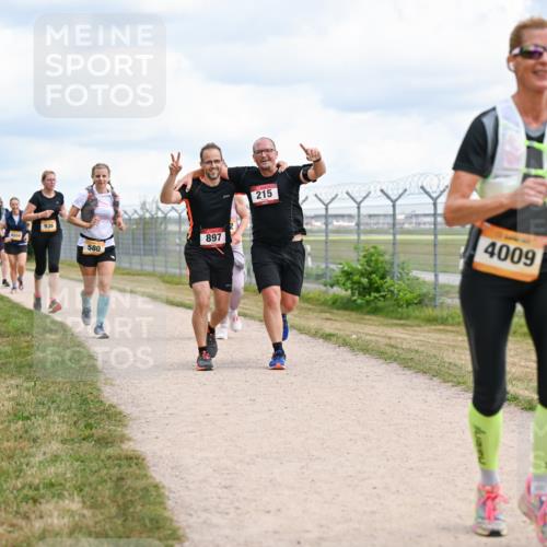 14.09.2025 - Airport Race Dr. Thomas Lammeyer http://msf.ph/oto/8881062 14.09.2025 12:32:10 Laufen 936, 580, 897, 215, 4009 meine-sportfotos.de
