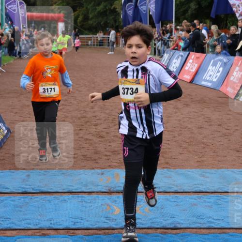 14.09.2025 - Airport Race Strokosch-Dieckow http://msf.ph/oto/8881067 14.09.2025 10:11:09 Ziel 3041, 3171, 3237, 3244, 3429, 3442, 3734 meine-sportfotos.de