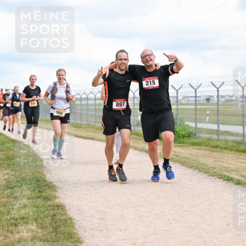 14.09.2025 - Airport Race Dr. Thomas Lammeyer http://msf.ph/oto/8881070 14.09.2025 12:32:11 Laufen 936, 580, 897, 215 meine-sportfotos.de