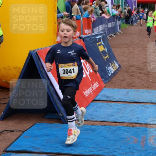 14.09.2025 - Airport Race Strokosch-Dieckow http://msf.ph/oto/8881091 14.09.2025 10:11:14 Ziel 3041, 3171, 3244, 3549 meine-sportfotos.de