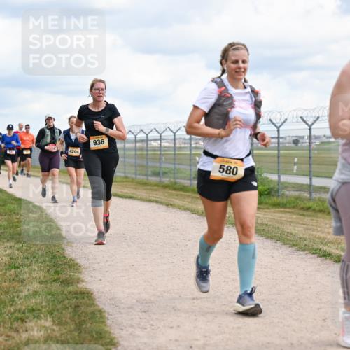14.09.2025 - Airport Race Dr. Thomas Lammeyer http://msf.ph/oto/8881093 14.09.2025 12:32:13 Laufen 4204, 936, 580 meine-sportfotos.de