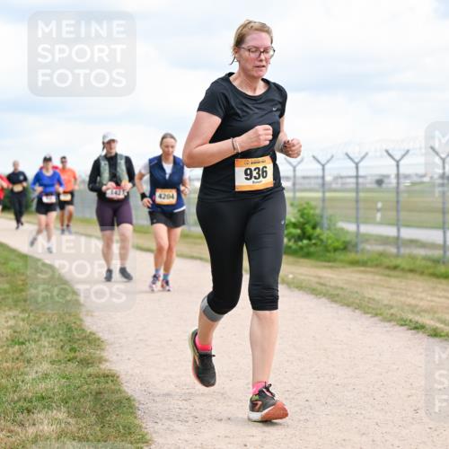 14.09.2025 - Airport Race Dr. Thomas Lammeyer http://msf.ph/oto/8881110 14.09.2025 12:32:15 Laufen 4204, 936 meine-sportfotos.de