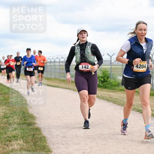 14.09.2025 - Airport Race Dr. Thomas Lammeyer http://msf.ph/oto/8881132 14.09.2025 12:32:18 Laufen 142, 2, 4204 meine-sportfotos.de