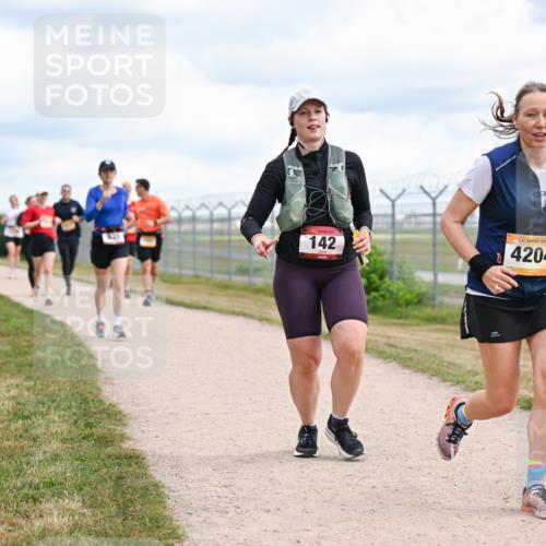 14.09.2025 - Airport Race Dr. Thomas Lammeyer http://msf.ph/oto/8881133 14.09.2025 12:32:18 Laufen 142, 4204 meine-sportfotos.de
