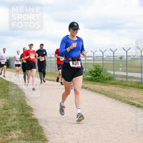 14.09.2025 - Airport Race Dr. Thomas Lammeyer http://msf.ph/oto/8881156 14.09.2025 12:32:21 Laufen 1214, 1677, 839 meine-sportfotos.de