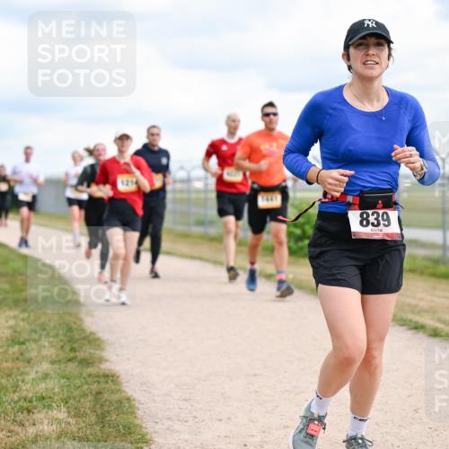 14.09.2025 - Airport Race Dr. Thomas Lammeyer http://msf.ph/oto/8881165 14.09.2025 12:32:22 Laufen 1214, 839 meine-sportfotos.de