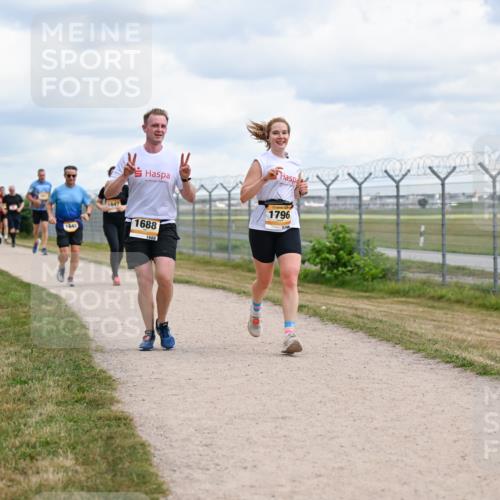 14.09.2025 - Airport Race Dr. Thomas Lammeyer http://msf.ph/oto/8881204 14.09.2025 12:32:27 Laufen 1848, 4847, 1688, 1688, 1796 meine-sportfotos.de