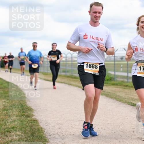 14.09.2025 - Airport Race Dr. Thomas Lammeyer http://msf.ph/oto/8881223 14.09.2025 12:32:29 Laufen 5, 1688, 1688, 1796, 1796 meine-sportfotos.de