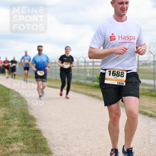 14.09.2025 - Airport Race Dr. Thomas Lammeyer http://msf.ph/oto/8881227 14.09.2025 12:32:30 Laufen 1688, 1688, 179, 12 meine-sportfotos.de
