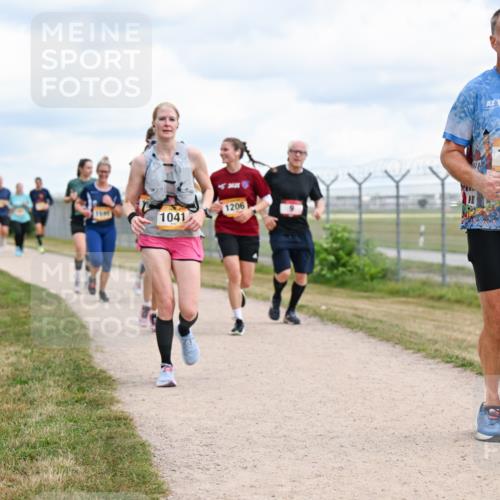 14.09.2025 - Airport Race Dr. Thomas Lammeyer http://msf.ph/oto/8881281 14.09.2025 12:32:38 Laufen 202, 1696, 1206, 1041, 1653 meine-sportfotos.de