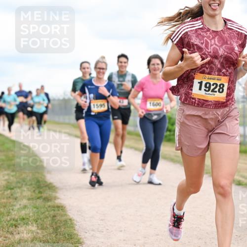 14.09.2025 - Airport Race Dr. Thomas Lammeyer http://msf.ph/oto/8881307 14.09.2025 12:32:41 Laufen 1595, 1600, 1928, 9 meine-sportfotos.de