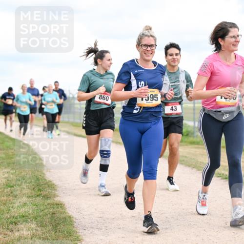 14.09.2025 - Airport Race Dr. Thomas Lammeyer http://msf.ph/oto/8881318 14.09.2025 12:32:42 Laufen 860, 595, 43 meine-sportfotos.de