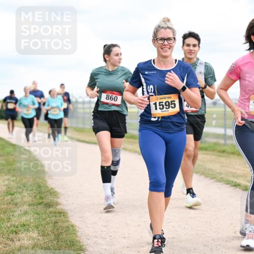 14.09.2025 - Airport Race Dr. Thomas Lammeyer http://msf.ph/oto/8881321 14.09.2025 12:32:43 Laufen 860, 1595, 1600 meine-sportfotos.de