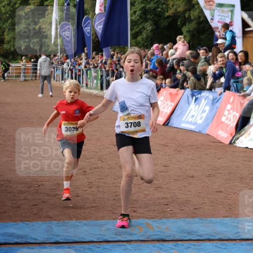 14.09.2025 - Airport Race Strokosch-Dieckow http://msf.ph/oto/8881497 14.09.2025 10:27:45 Ziel 3029, 3139, 3574, 3708 meine-sportfotos.de