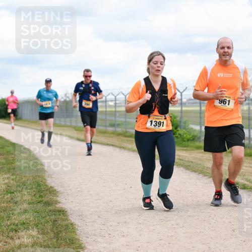 14.09.2025 - Airport Race Dr. Thomas Lammeyer http://msf.ph/oto/8881503 14.09.2025 12:33:12 Laufen 390, 1391, 10, 961 meine-sportfotos.de