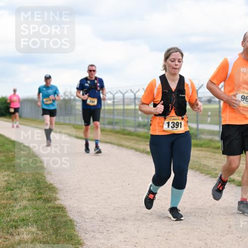 14.09.2025 - Airport Race Dr. Thomas Lammeyer http://msf.ph/oto/8881506 14.09.2025 12:33:12 Laufen 390, 961, 1391 meine-sportfotos.de