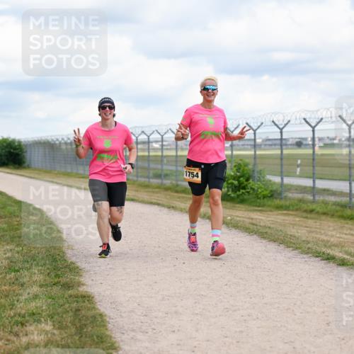 14.09.2025 - Airport Race Dr. Thomas Lammeyer http://msf.ph/oto/8881566 14.09.2025 12:33:20 Laufen 1754 meine-sportfotos.de