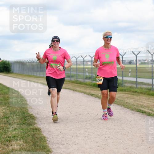 14.09.2025 - Airport Race Dr. Thomas Lammeyer http://msf.ph/oto/8881571 14.09.2025 12:33:20 Laufen 1754 meine-sportfotos.de