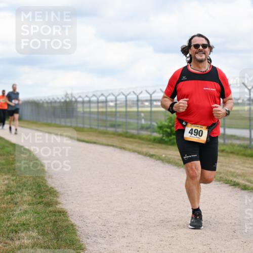 14.09.2025 - Airport Race Dr. Thomas Lammeyer http://msf.ph/oto/8881591 14.09.2025 12:33:23 Laufen 490 meine-sportfotos.de