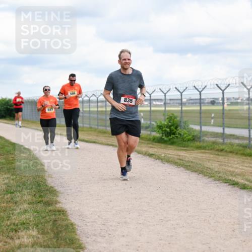 14.09.2025 - Airport Race Dr. Thomas Lammeyer http://msf.ph/oto/8881594 14.09.2025 12:33:30 Laufen 585, 586, 835 meine-sportfotos.de