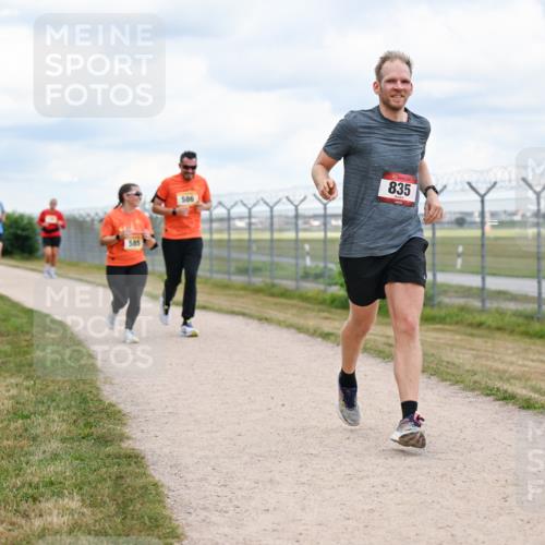 14.09.2025 - Airport Race Dr. Thomas Lammeyer http://msf.ph/oto/8881602 14.09.2025 12:33:30 Laufen 585, 586, 835 meine-sportfotos.de