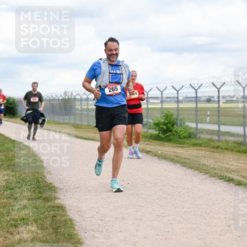 14.09.2025 - Airport Race Dr. Thomas Lammeyer http://msf.ph/oto/8881651 14.09.2025 12:33:39 Laufen 265 meine-sportfotos.de