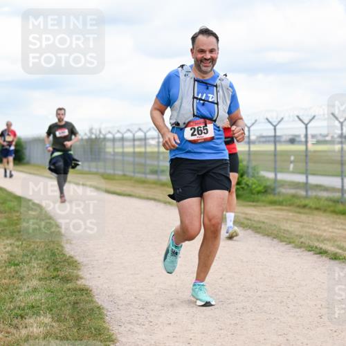 14.09.2025 - Airport Race Dr. Thomas Lammeyer http://msf.ph/oto/8881659 14.09.2025 12:33:40 Laufen 265 meine-sportfotos.de